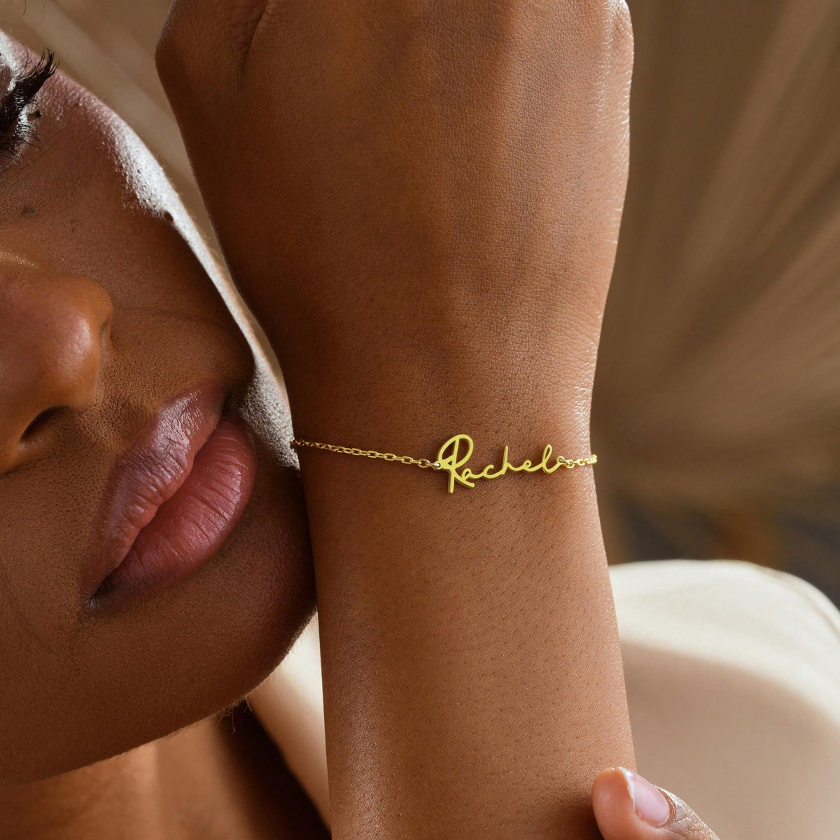 Gabriva – Personalisiertes Signatur-Armband